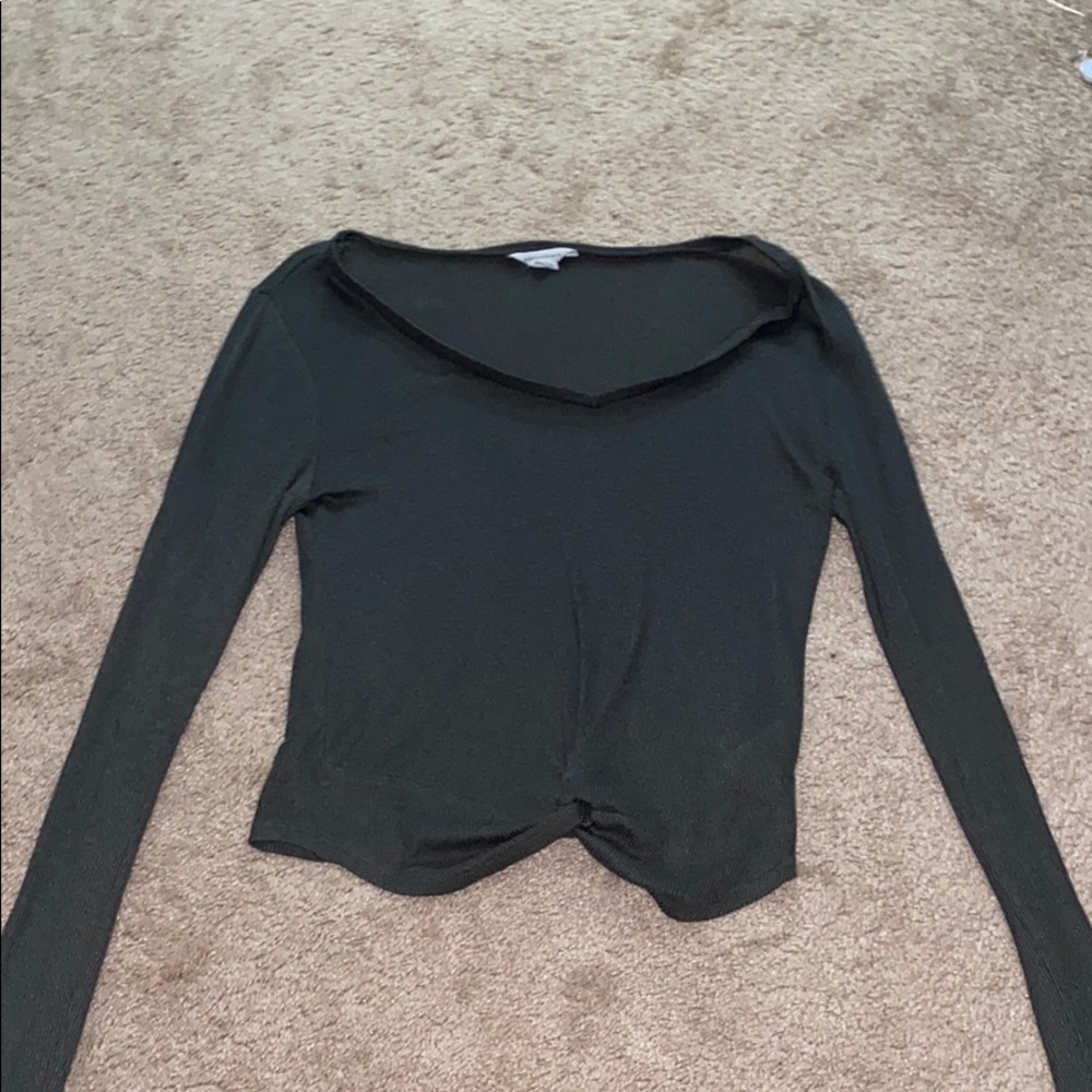 Long sleeve knitted shirt